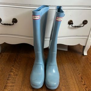 High Blue Hunter Rain Boots (Size 8)